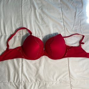 Body by Victoria Secret 32DD